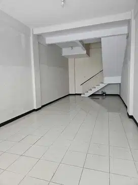 Cocok buat Investasi Kantor, Kursus atau Usaha Lainnya Tempat strategi