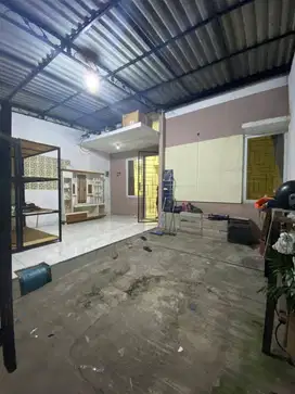 Di sewakan rumah palem talaga bestari tangerang