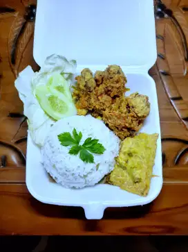 Ayam geprek dadakan