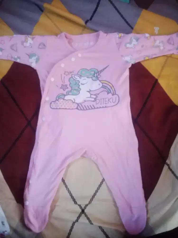 SLEEPSUIT BABYGIRL FOR 6-12 MONTH