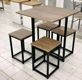 PAKET HEMAT MEJA MAKAN CAFE + LEMARI KACA