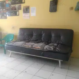 Reparasi segala jenis sofa dll