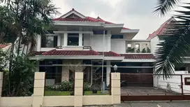 Dijual, Rumah 2 Lantai di Darmajaya, Pejaten