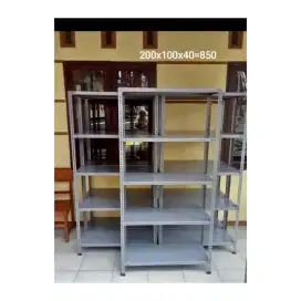 Besi siku untuk display barang