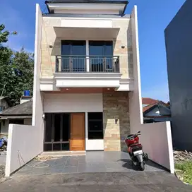 Rumah cash kpr kalisari  Cijantung   2 mobil parkir 3kt 2km