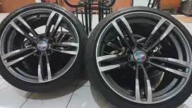 Dijual : VELG Ring 18 ( kondisi 99%)