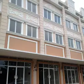 Ruko The Walk 3lt 5x14 70m JGC Jakarta Garden City Cakung
