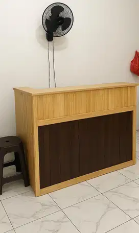 Dijual Meja Counter Kayu Second – Kondisi Mulus 90%
