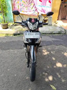 supra x 125 cw th 2010 mesin standar ori body list ori mesin sehat