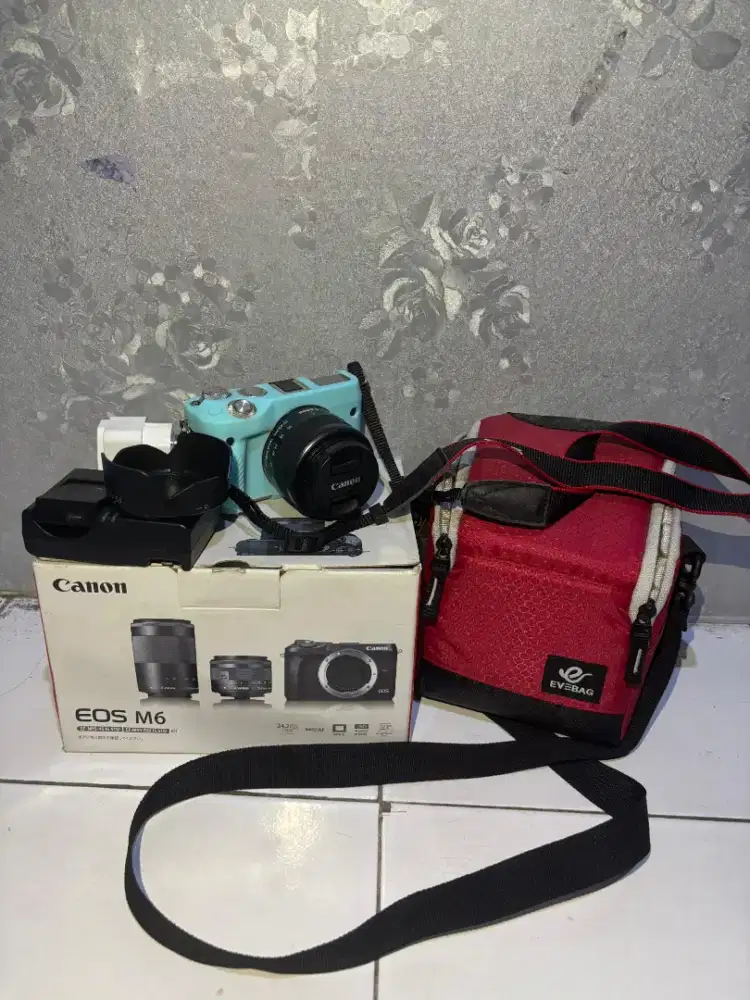 Kamera CANON M6 (Mirorless)