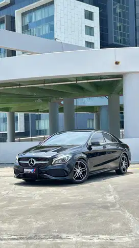Mercedes-Benz CLA200 2017 AMG