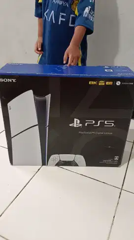 For sale!!! PS5 slim Digital