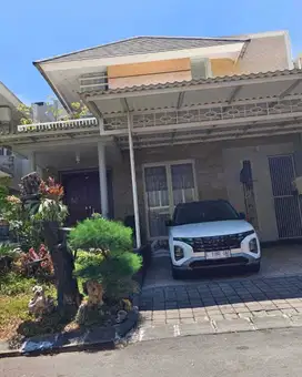 DIJUAL Rumah Grand Eastwood Citraland Semi furnish