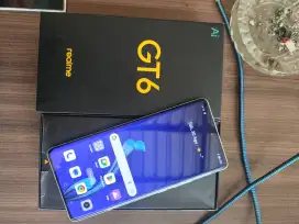 REALME GT6 12/256GB