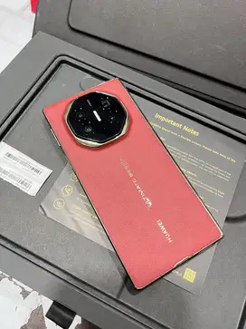 Huawei mate xt ultimate design 1Tb second like new