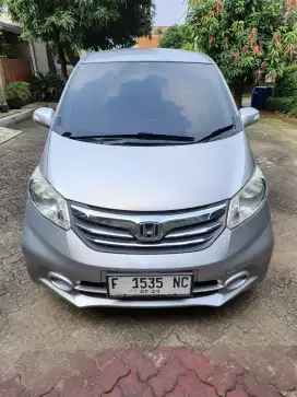 Freed E 2013 AC Double, Pjk 07.26, KM. 137rb