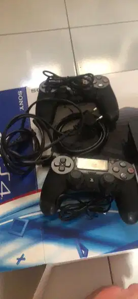 PS 4 like new 500gb