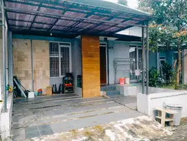 Disewakan Rumah di Sariwangi Semi Furnished Dekat POLBAN Siap Huni