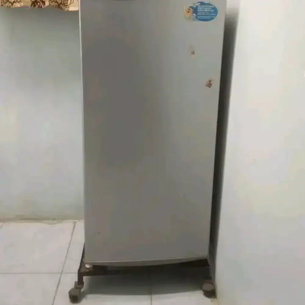 Perbaikan dan jual frezer