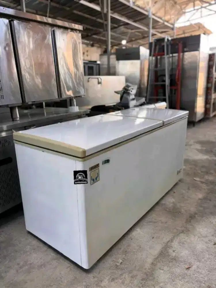 Perbaikan dan jual frezer