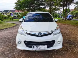 Toyota Avanza Veloz 1.5 Automatic Tahun 2013