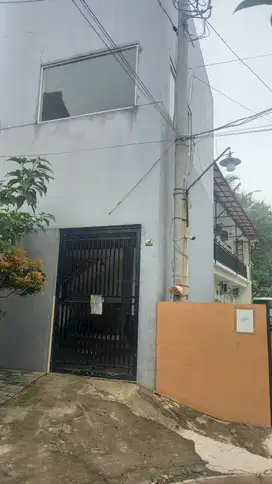 Disewakan Kos Anggrek House di Depok