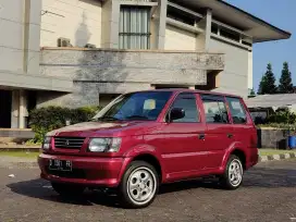 Kuda GLS 2001 MT Bensin Merah Km Low Original 1 tangan Antik