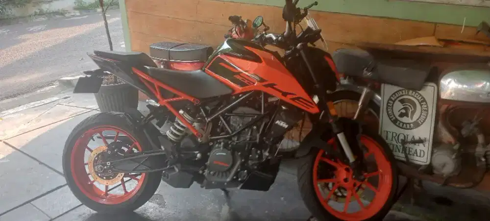 KTM Duke 200 th 2023