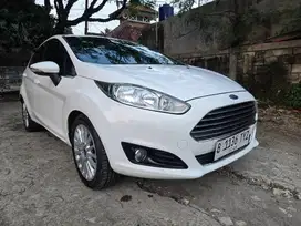 Ford Fiesta S Matic 2014 Termurah