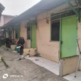 DIJUAL CEPAT KONTRAKAN 6 PINTU (3 sekat) Daerah Kosambi Tangerang