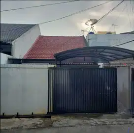 Dijual rumah jelambar/Dijual rumah dekat grogol/Dijual rumah pesing