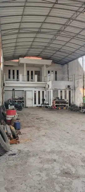 DIJUAL TANAH BONUS BANGUNGAN KANTOR + 0 JALAN RAYA AREA TAMAN SIDOARJO