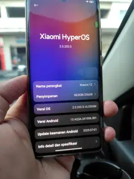 Xiaomi 12 8/256  Mulus spek Monster  layar cakep harga bersahabat