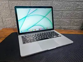 Macbook Pro 2015 13 inch Retina RAM 8GB SSD 512GB