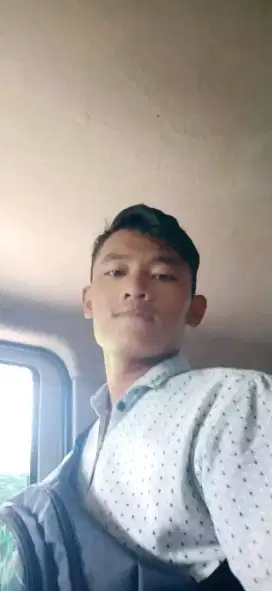 Cari pekerjaan apa saja yang penting halal
