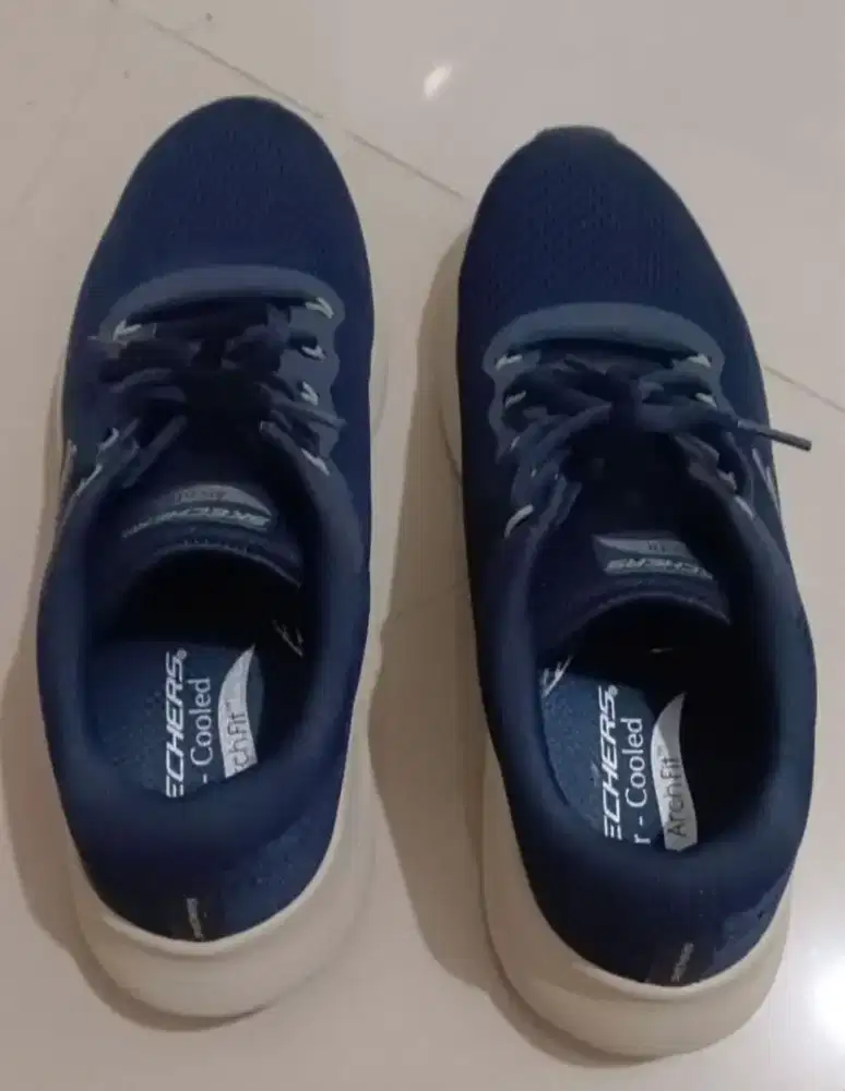 Di jual Skechers