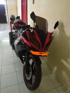 Yamaha R15 2016