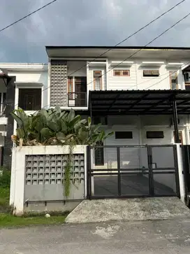 Dijual rumah di medan selayang