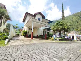 Rumah Vila Tawangmangu 2 Lt Furnish Prospektif Lokasi Premium Istimewa
