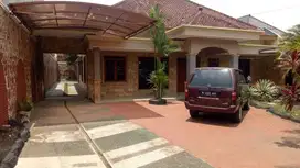 RUMAH LUAS COCOK UNTUK USAHA LOKASI CENGGER AYAM KOTA MALANG