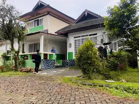 Villa Bagus + Kolam Renang Suasana Asri Siap Huni