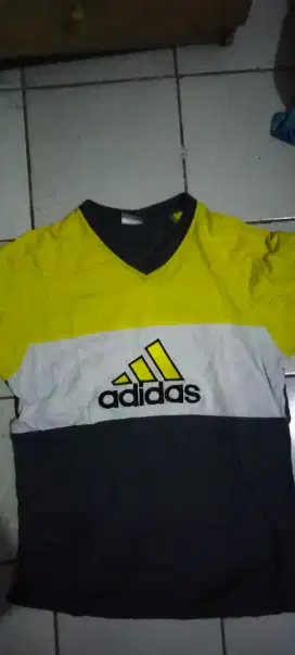 Kaos Cowo Adidas