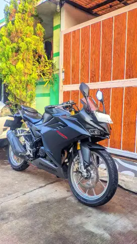 Honda CBR150R 2023 ABS