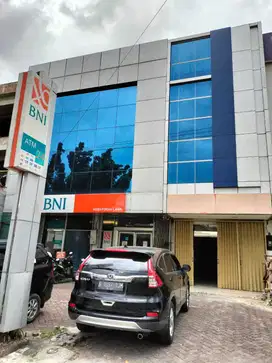 Ruko di Kebayaoran Lama Pinggir Jalan