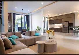 4BR Luxury Villa with Pool for Long-Term Lease in Tibubeneng, Canggu