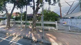 Rumah Pusat Kota Surabaya Raya Darmo Strategis Komersial