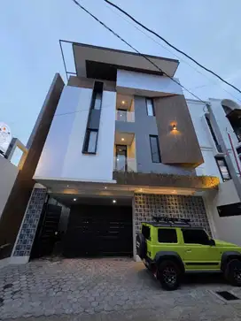 Kost exclusive mewah 4 lantai Full furnished di Pogung dekat UGM & UNY