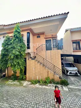 Rumah 2 Lantai Dalam Cluster Gading Viera Pisangan Timur S7917