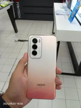 DI JUAL OPPO RENO 12 5G RAM 12/256