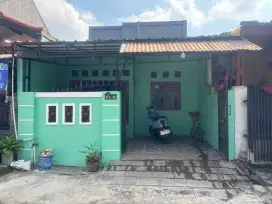 DI SEWAKAN/DI JUAL SIAP HUNI BARU RENOV